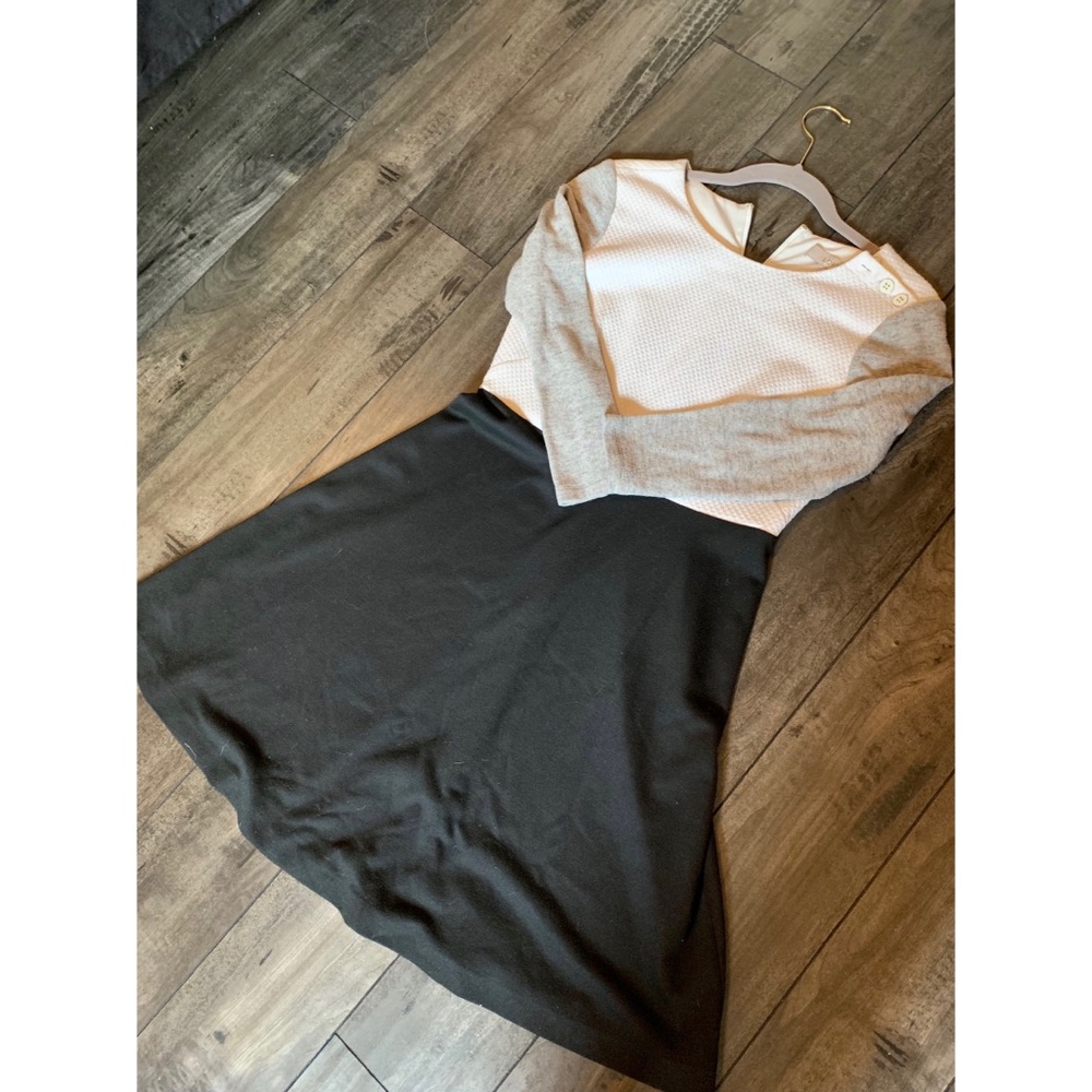 Ann Taylor loft super comfy color block dress